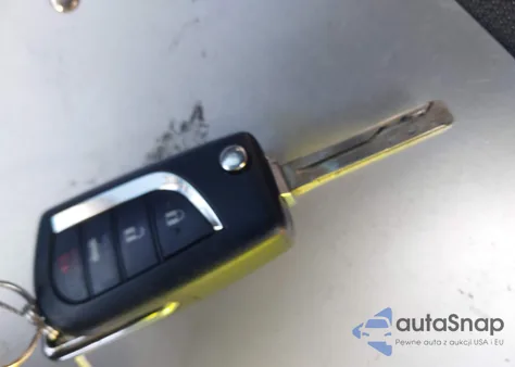 2020 Toyota Corolla Le z USA, uszkodzony, nr VIN 5YFEPRAEXLP125579